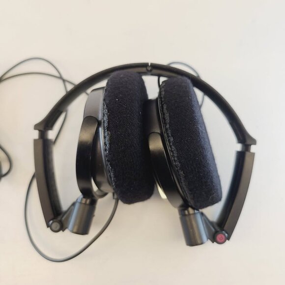 Sony MDR-NC7 Black Wired 3.5mm Foldable Noise Canceling Headphones - Picture 5 of 10